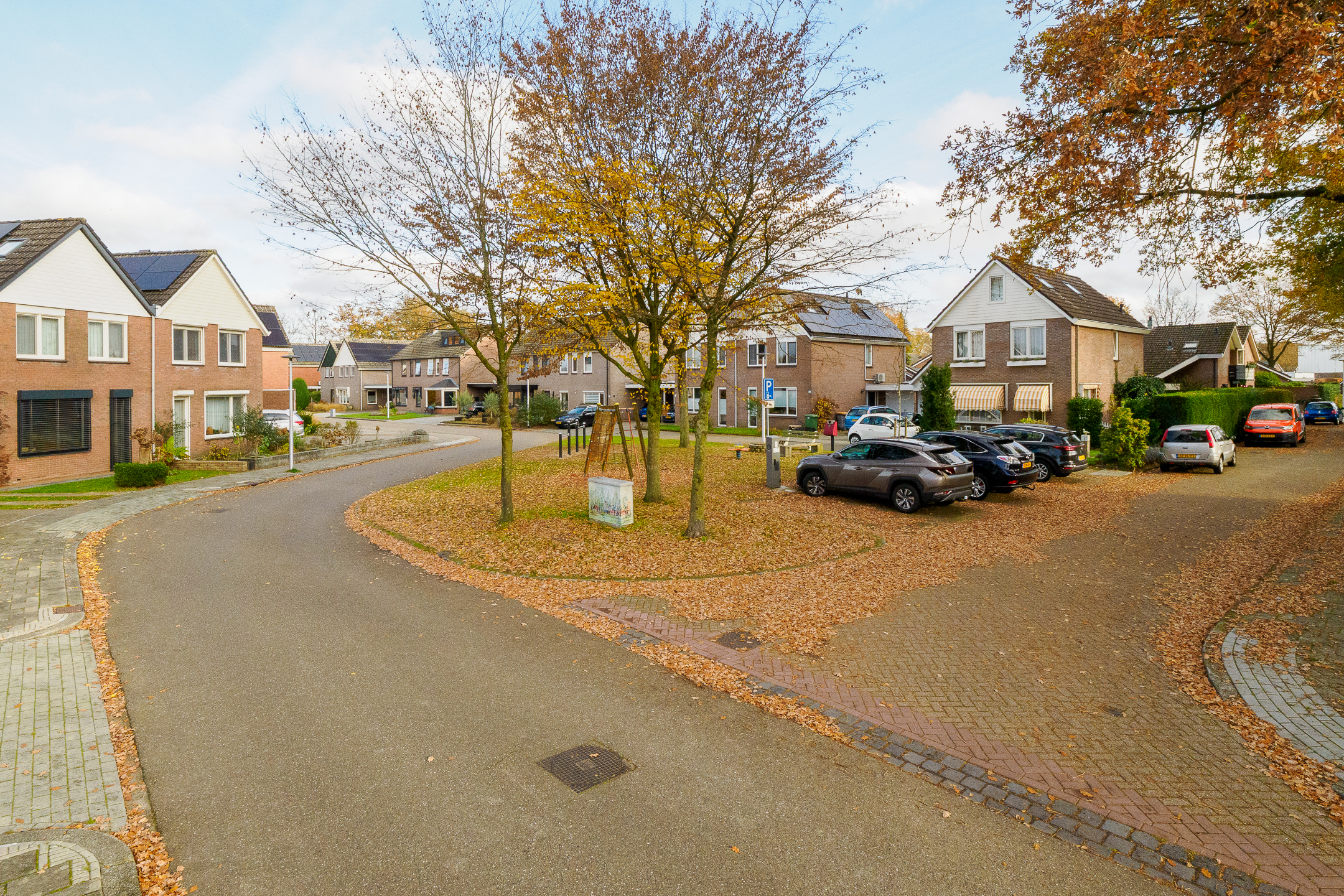 Te koop: Foto Woonhuis aan de Fie Carelsenstraat 27 in Hengelo