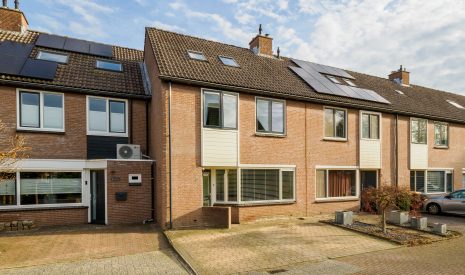 Hoofdfoto van Hengelo Julia Culpstraat 7