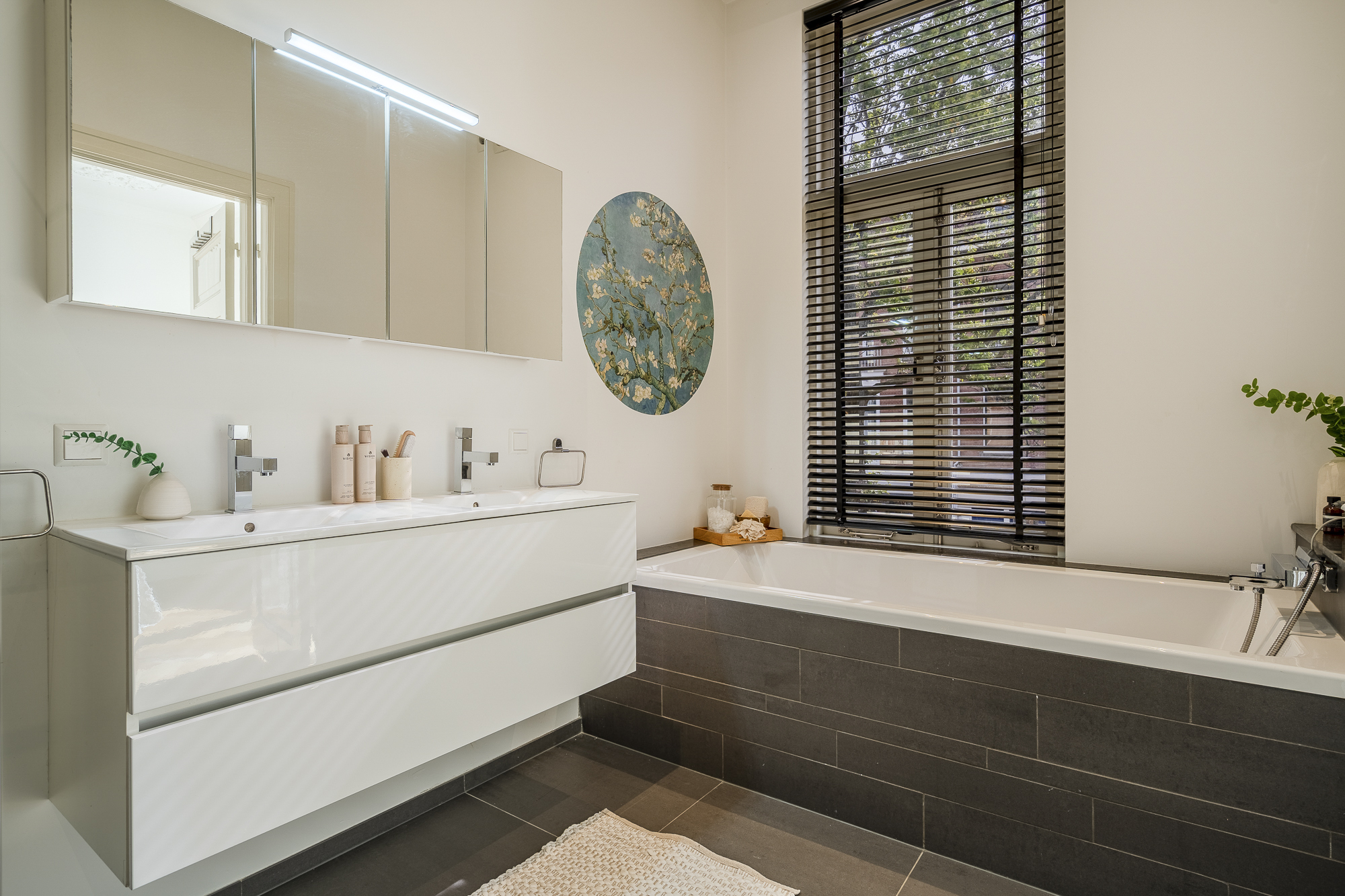 Te koop: Foto Appartement aan de Frederik Hendriklaan 105 in 's-Gravenhage