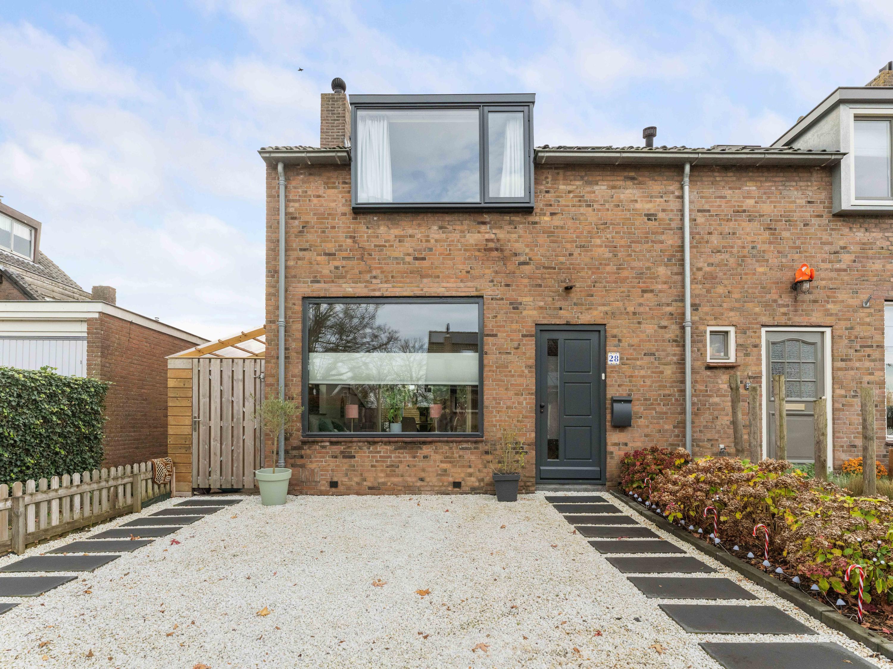 Hoofdfoto van Nieuwer Ter Aa Ruwielstraat 28