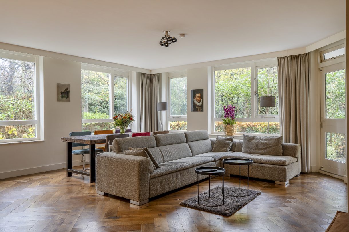 Te koop: Foto Appartement aan de Johan van Oldenbarneveltlaan 33 in 's-Gravenhage