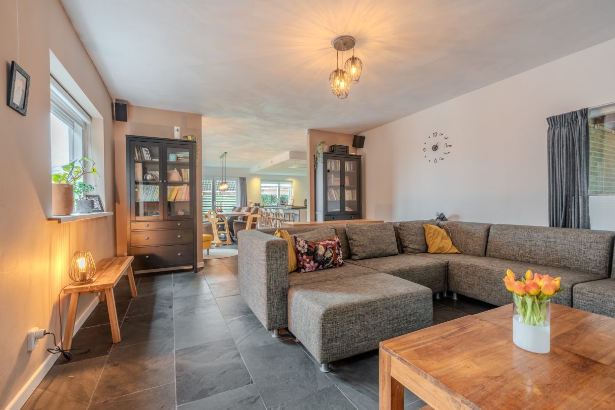 Te koop: Foto Woonhuis aan de Dorpsstraat 64 in Zuidlaarderveen