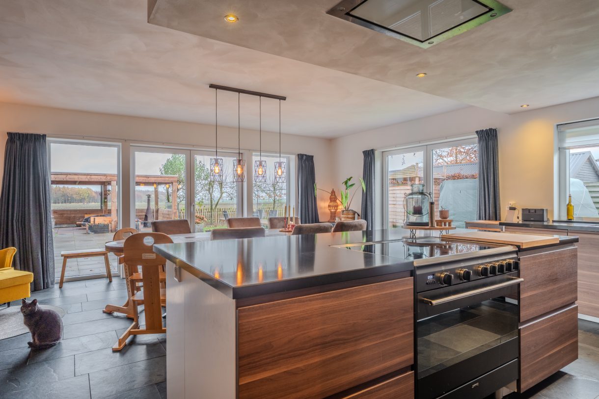 Te koop: Foto Woonhuis aan de Dorpsstraat 64 in Zuidlaarderveen