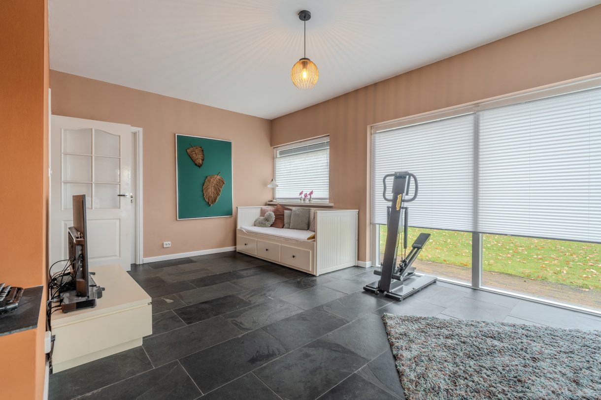 Te koop: Foto Woonhuis aan de Dorpsstraat 64 in Zuidlaarderveen