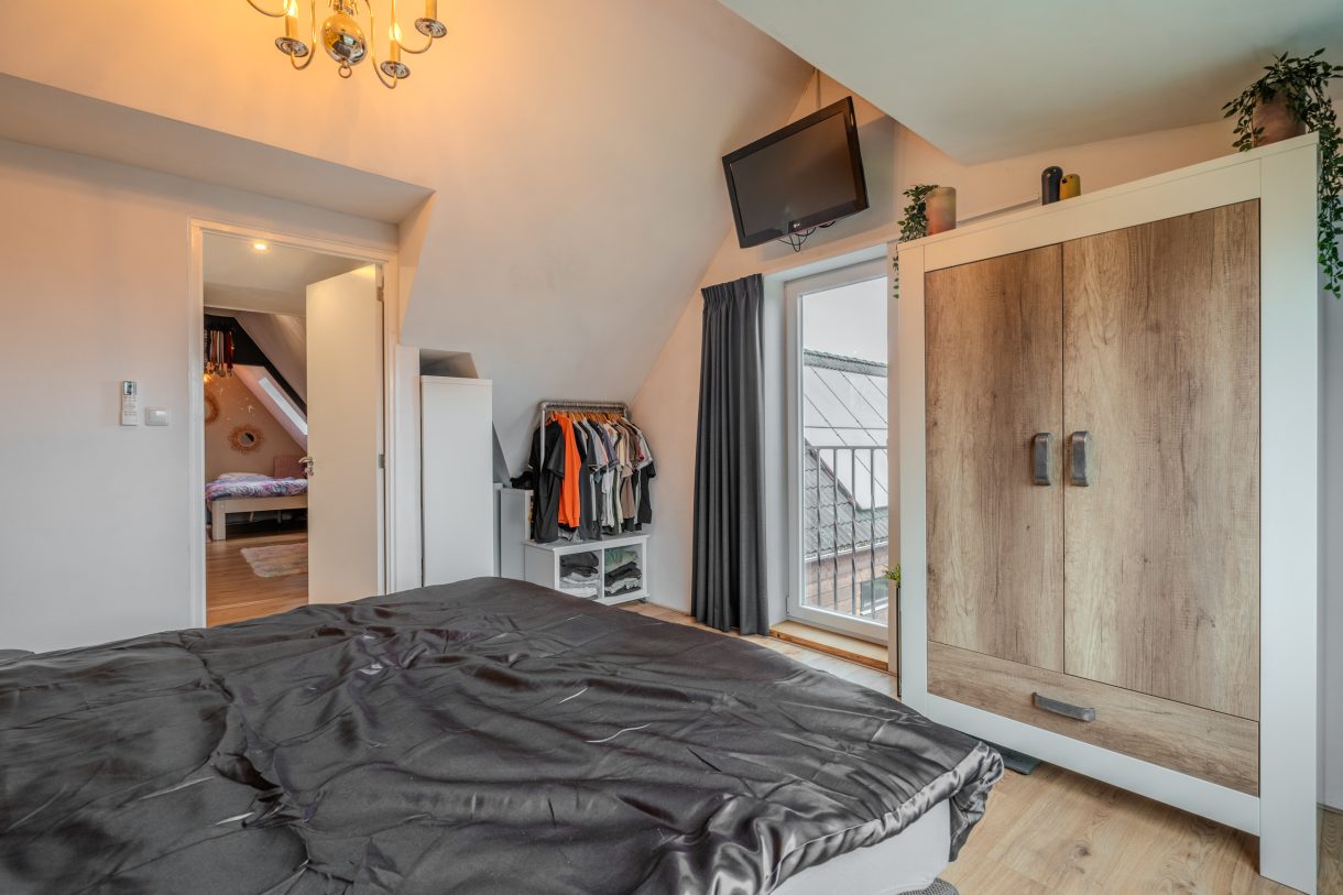 Te koop: Foto Woonhuis aan de Dorpsstraat 64 in Zuidlaarderveen