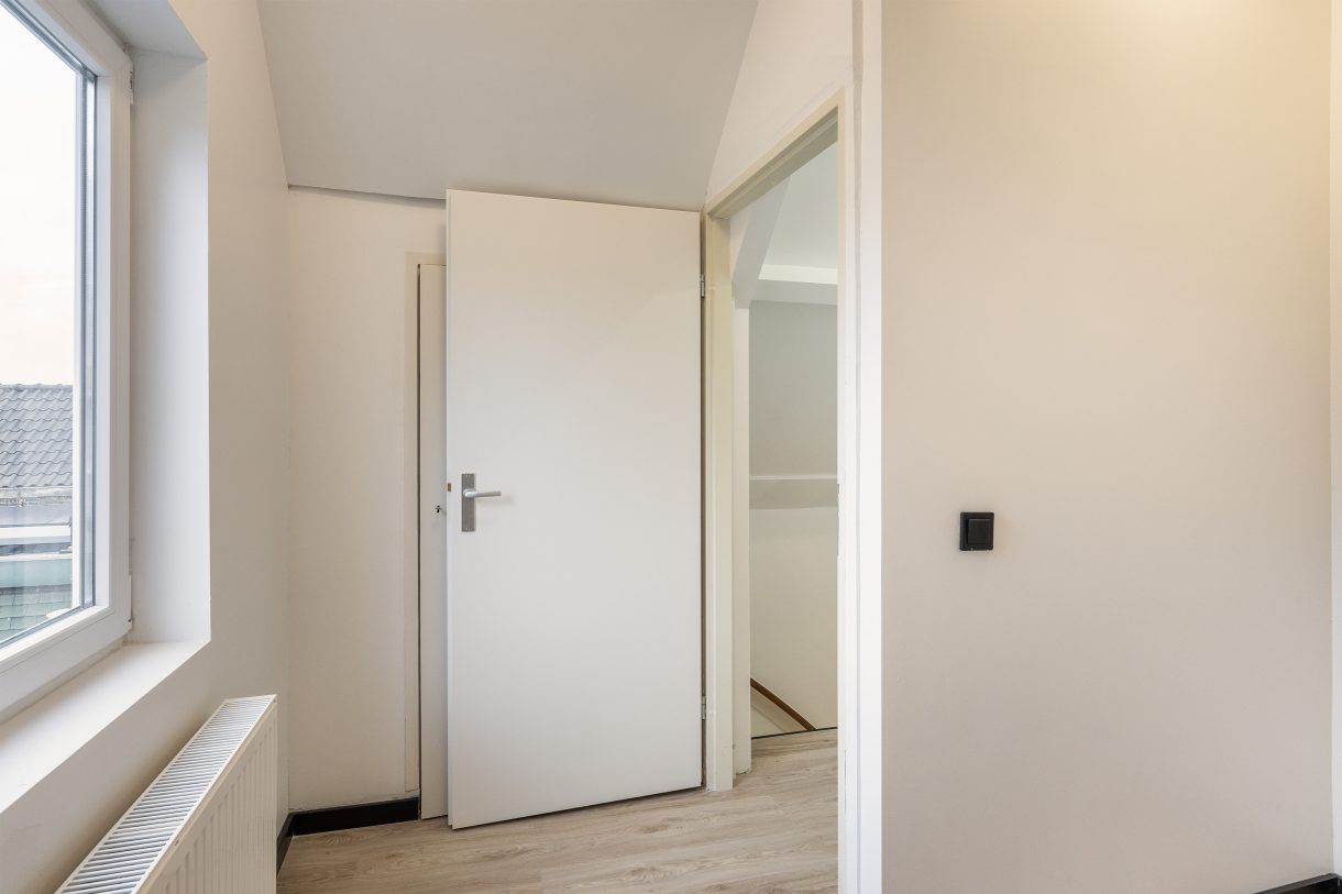 Te koop: Foto Woonhuis aan de Schiedamseweg 21 in Vlaardingen