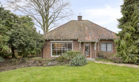 Hoofdfoto van Huissen Beatrixstraat 8
