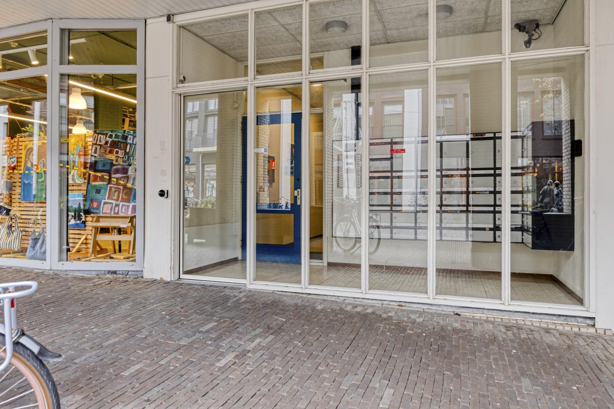 Te koop: Foto Appartement aan de Van Boetzelaerstraat 17 in Alphen aan den Rijn