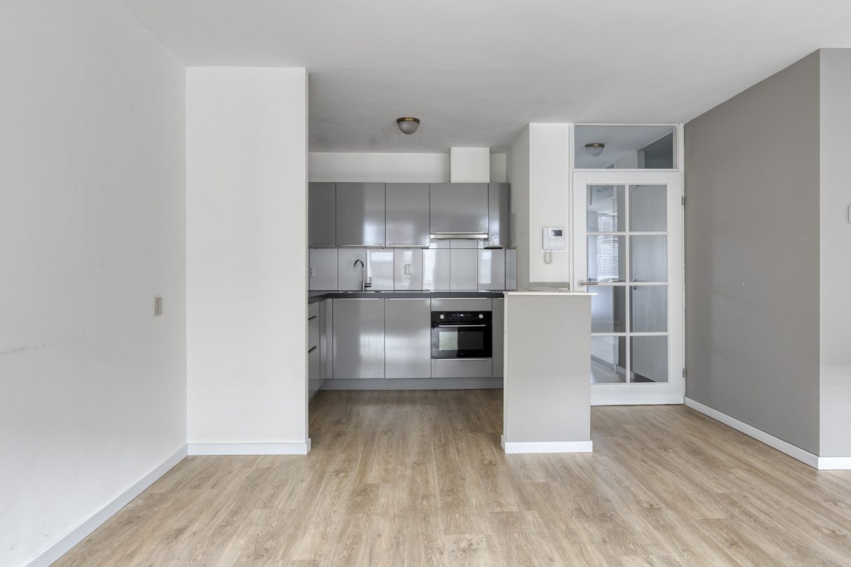 Te koop: Foto Appartement aan de Van Boetzelaerstraat 17 in Alphen aan den Rijn