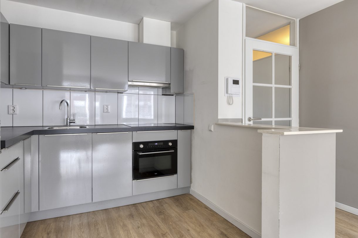Te koop: Foto Appartement aan de Van Boetzelaerstraat 17 in Alphen aan den Rijn