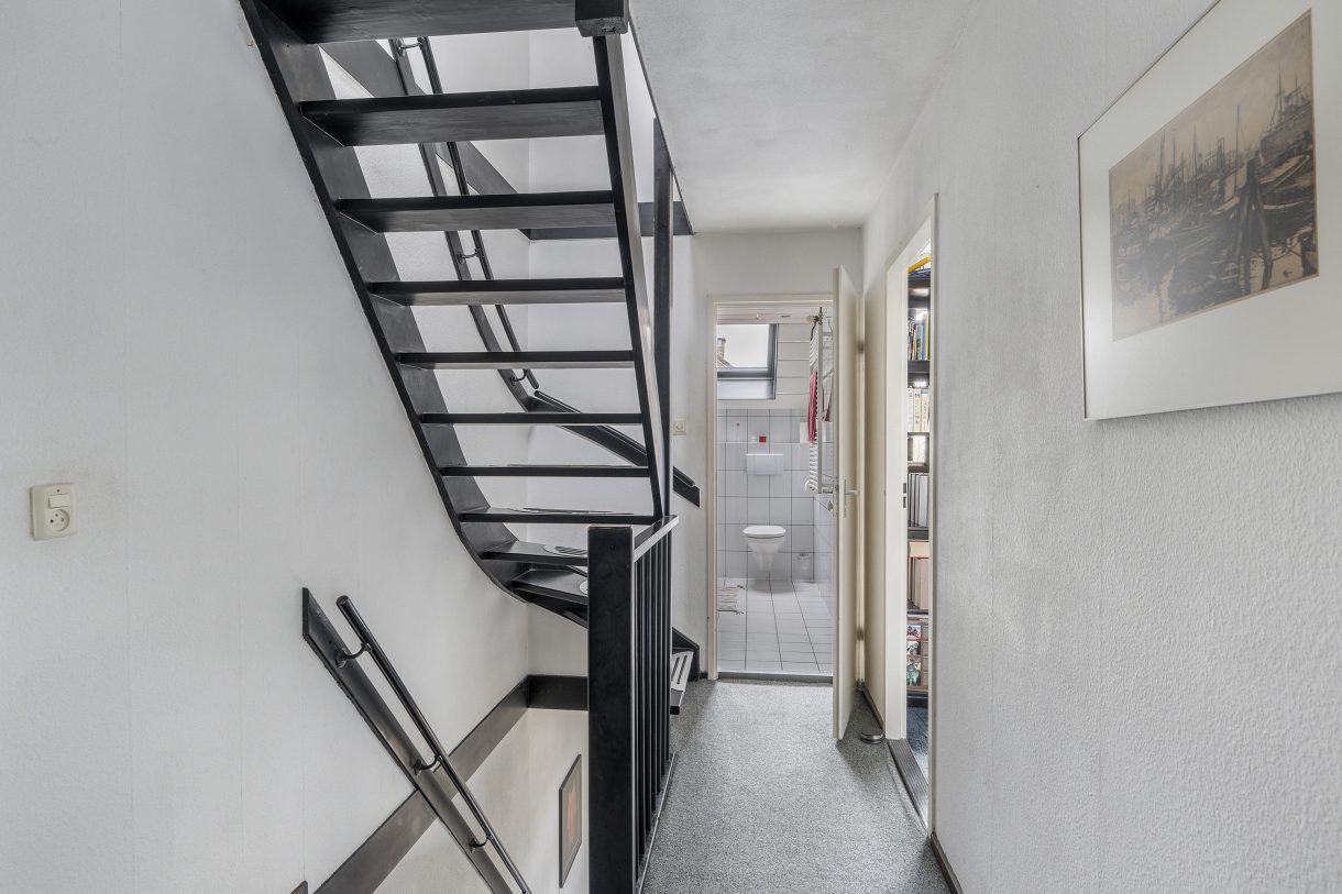 Te koop: Foto Woonhuis aan de Lariksdreef 33 in Vlaardingen