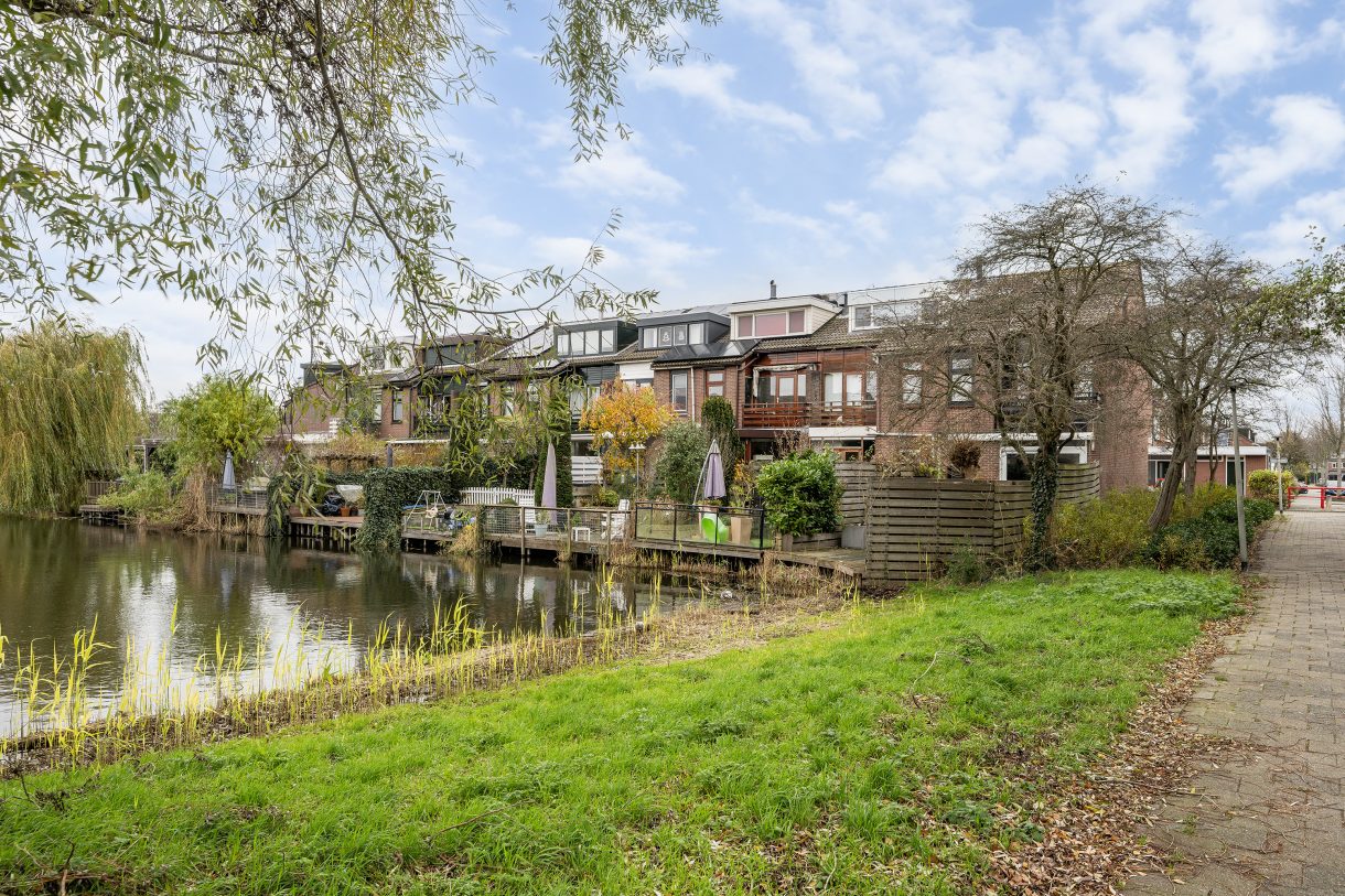 Te koop: Foto Woonhuis aan de Lariksdreef 33 in Vlaardingen