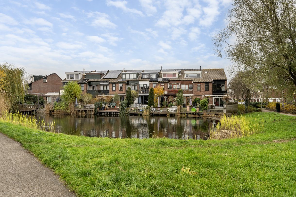 Te koop: Foto Woonhuis aan de Lariksdreef 33 in Vlaardingen