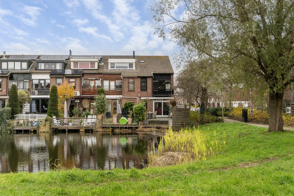 Te koop: Foto Woonhuis aan de Lariksdreef 33 in Vlaardingen