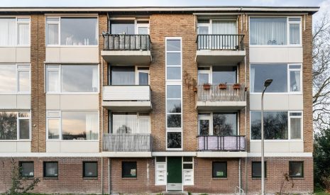 Hoofdfoto van Hoogeveen Anemoonstraat 31