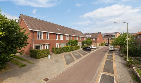 Hoofdfoto van Elburg Dr. H.J. Olthuisstraat 12