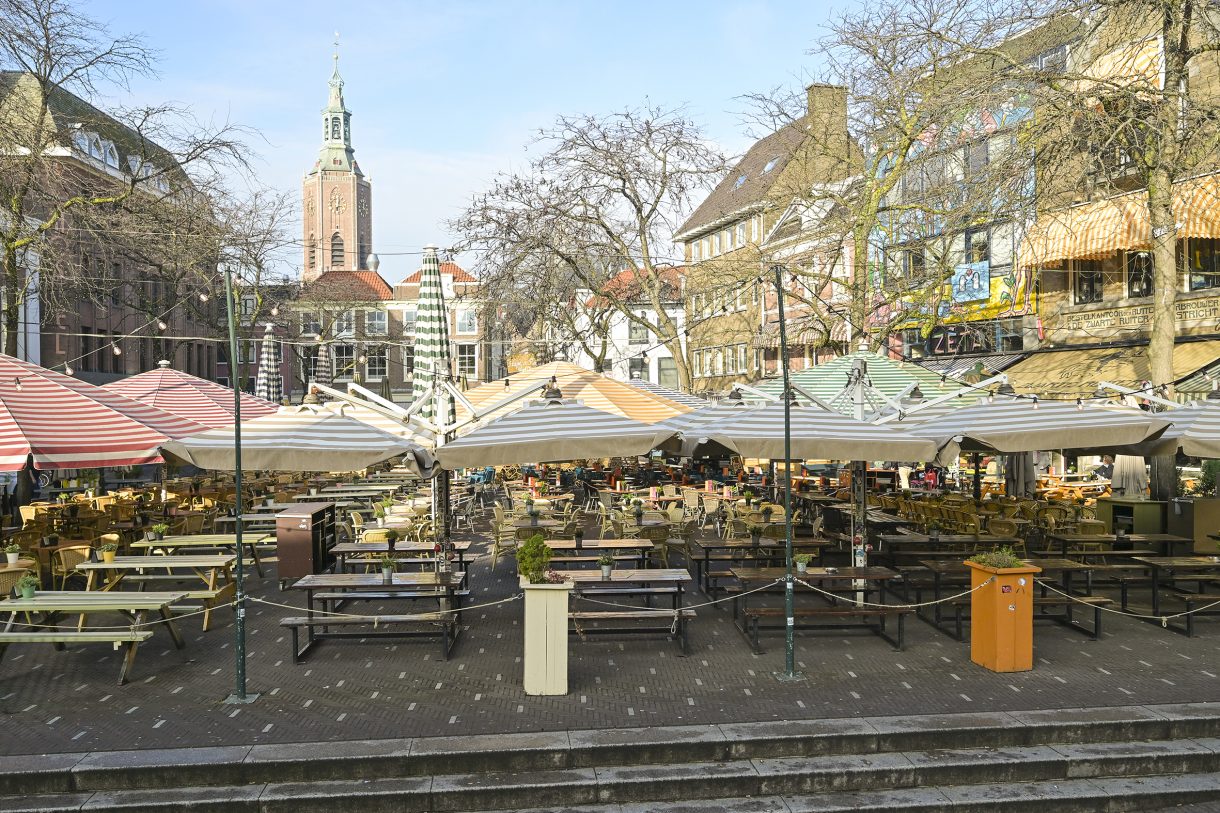 Te koop: Foto Appartement aan de Varkenmarkt 23 in 's-Gravenhage