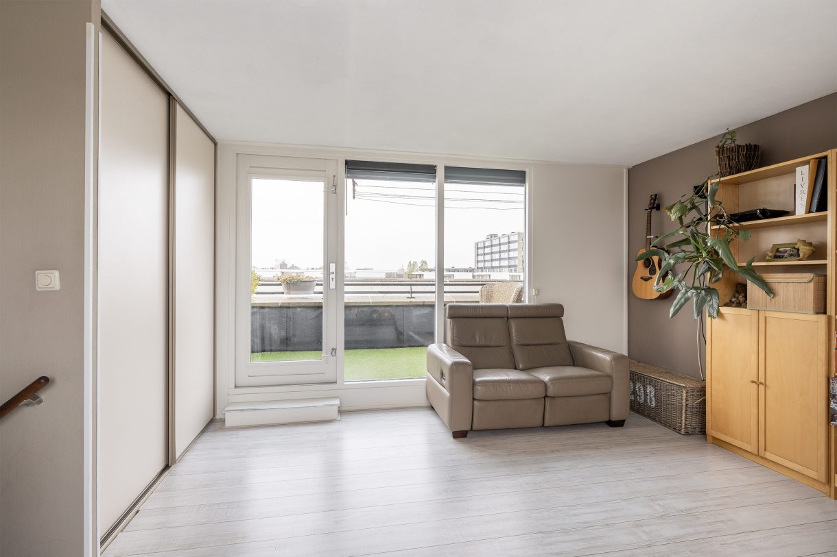 Te koop: Foto Woonhuis aan de Rode Kruislaan 17 in Vlaardingen