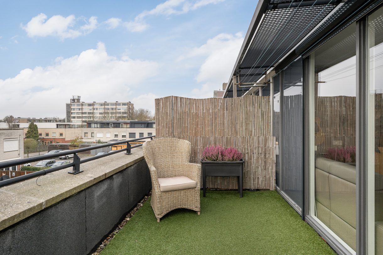 Te koop: Foto Woonhuis aan de Rode Kruislaan 17 in Vlaardingen