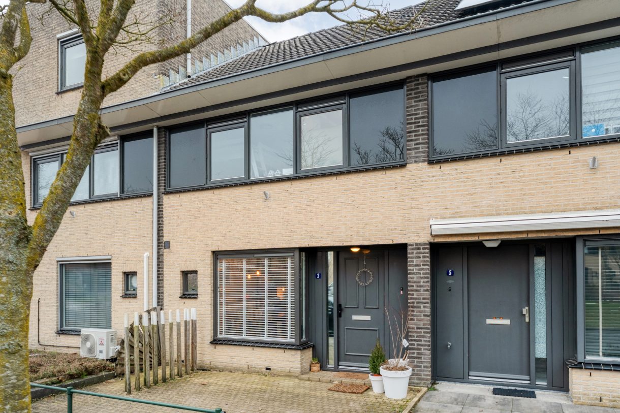 Te koop: Foto Woonhuis aan de Van Damstraat 3 in Hoogeveen