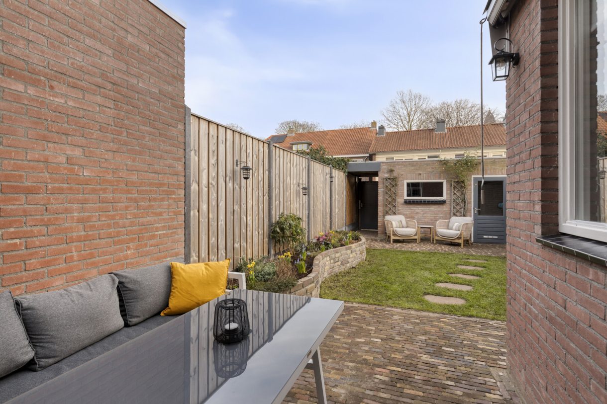 Te koop: Foto Woonhuis aan de Moerdijkstraat 9 in Eindhoven