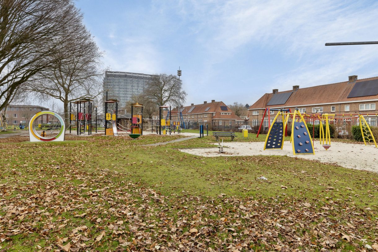 Te koop: Foto Woonhuis aan de Cornelis Bloemaertstraat 59 in Eindhoven