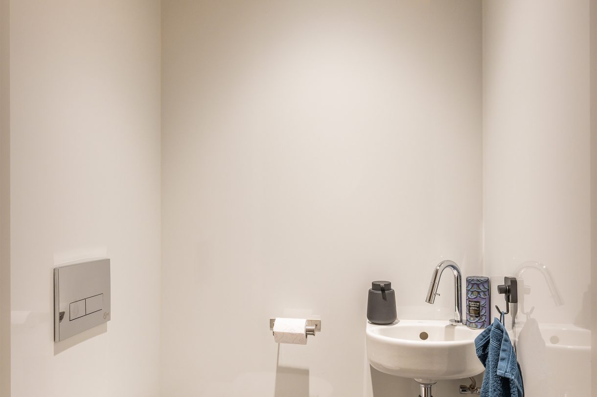 Te koop: Foto Woonhuis aan de M C M de Grootstraat 13 in Schiedam