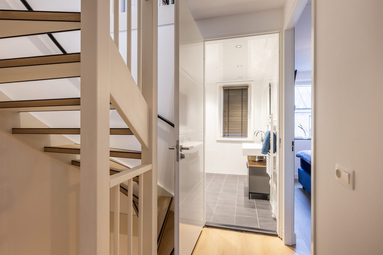 Te koop: Foto Woonhuis aan de M C M de Grootstraat 13 in Schiedam