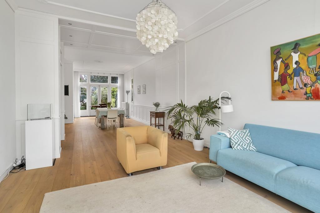 Te huur: Foto Woonhuis aan de Van Boetzelaerlaan 37 in 's-Gravenhage