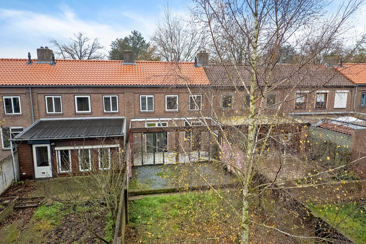 Te koop: Foto Woonhuis aan de Karel Doormanstraat 16 in Rijen