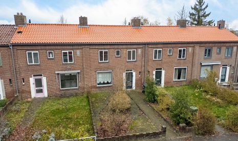 Te koop: Foto Woonhuis aan de Karel Doormanstraat 14 in Rijen