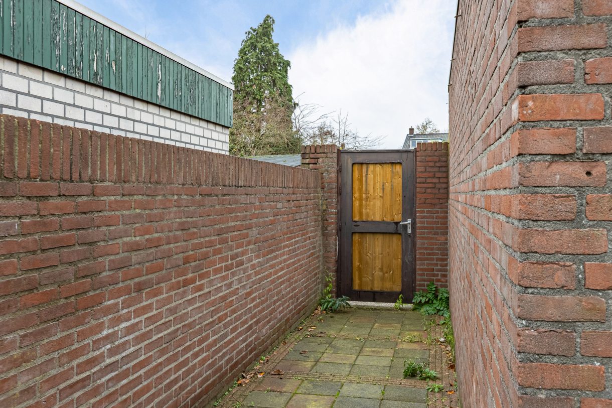 Te koop: Foto Woonhuis aan de Karel Doormanstraat 14 in Rijen