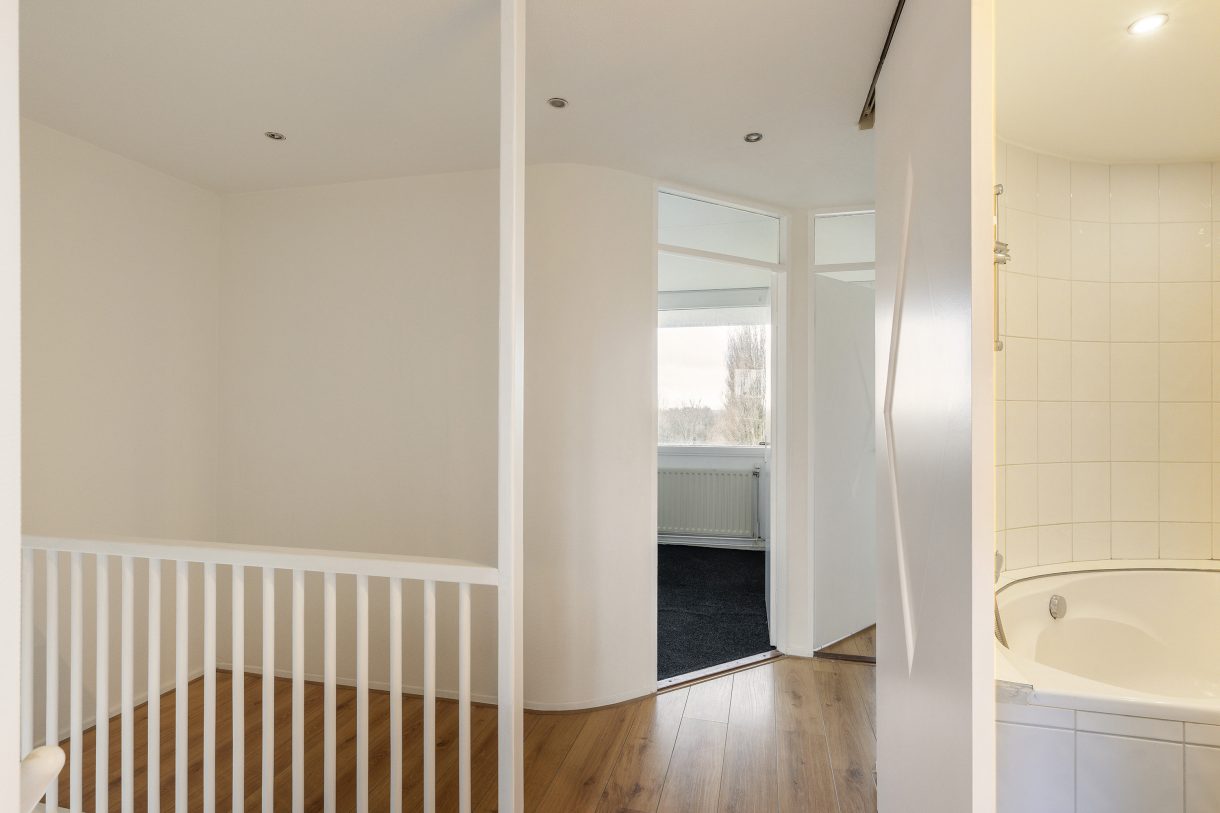 Te koop: Foto Appartement aan de van der Waalsstraat 37 in Vlaardingen