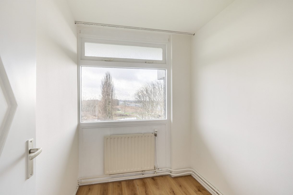 Te koop: Foto Appartement aan de van der Waalsstraat 37 in Vlaardingen
