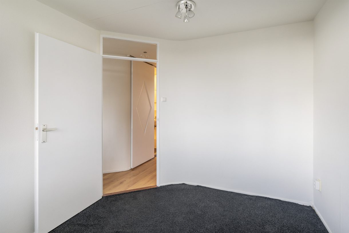 Te koop: Foto Appartement aan de van der Waalsstraat 37 in Vlaardingen