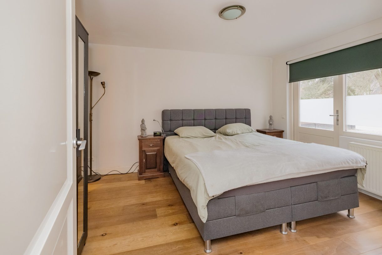 Te koop: Foto Woonhuis aan de Leidsemeerstraat 25 in Buitenkaag