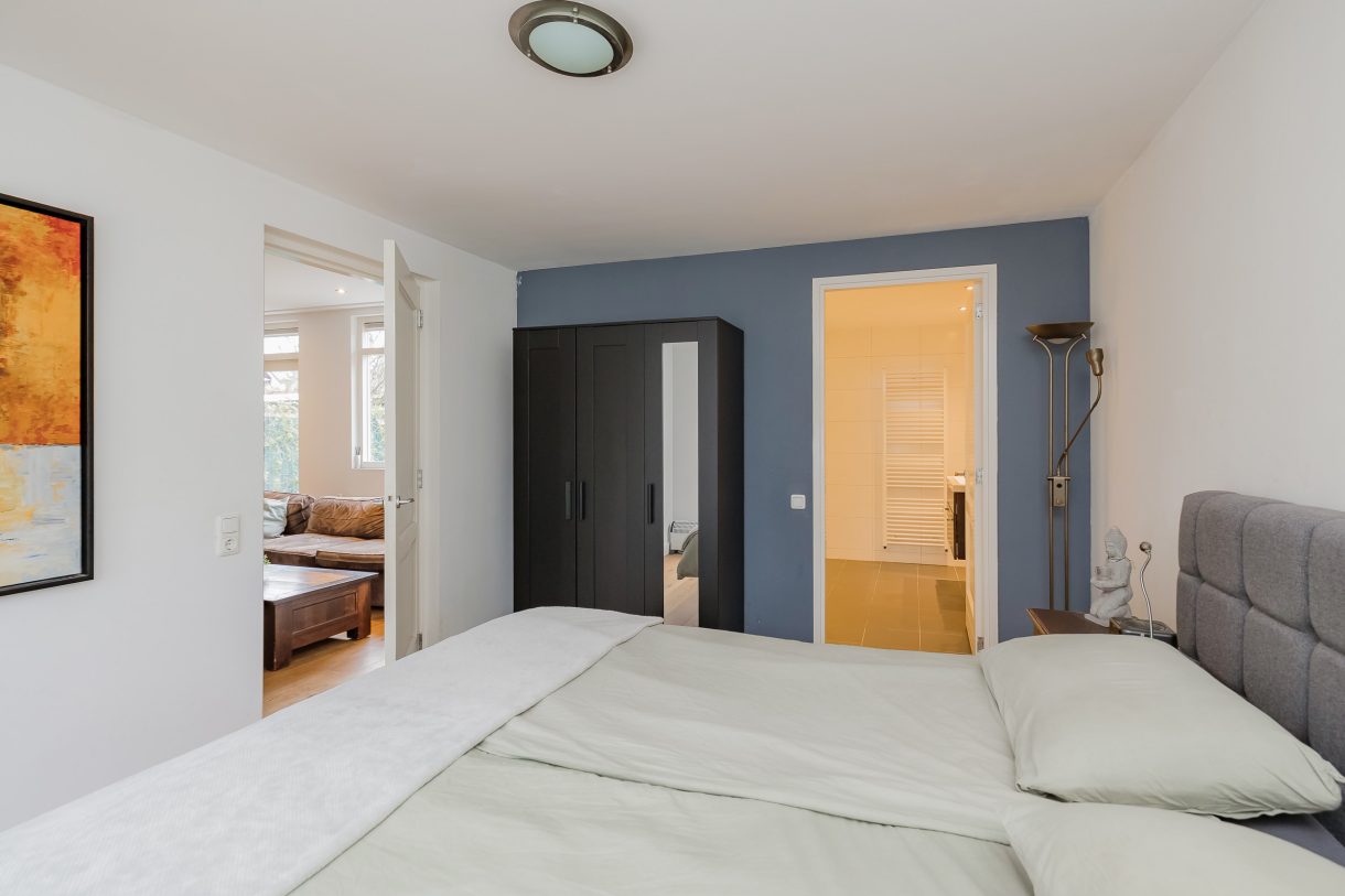 Te koop: Foto Woonhuis aan de Leidsemeerstraat 25 in Buitenkaag