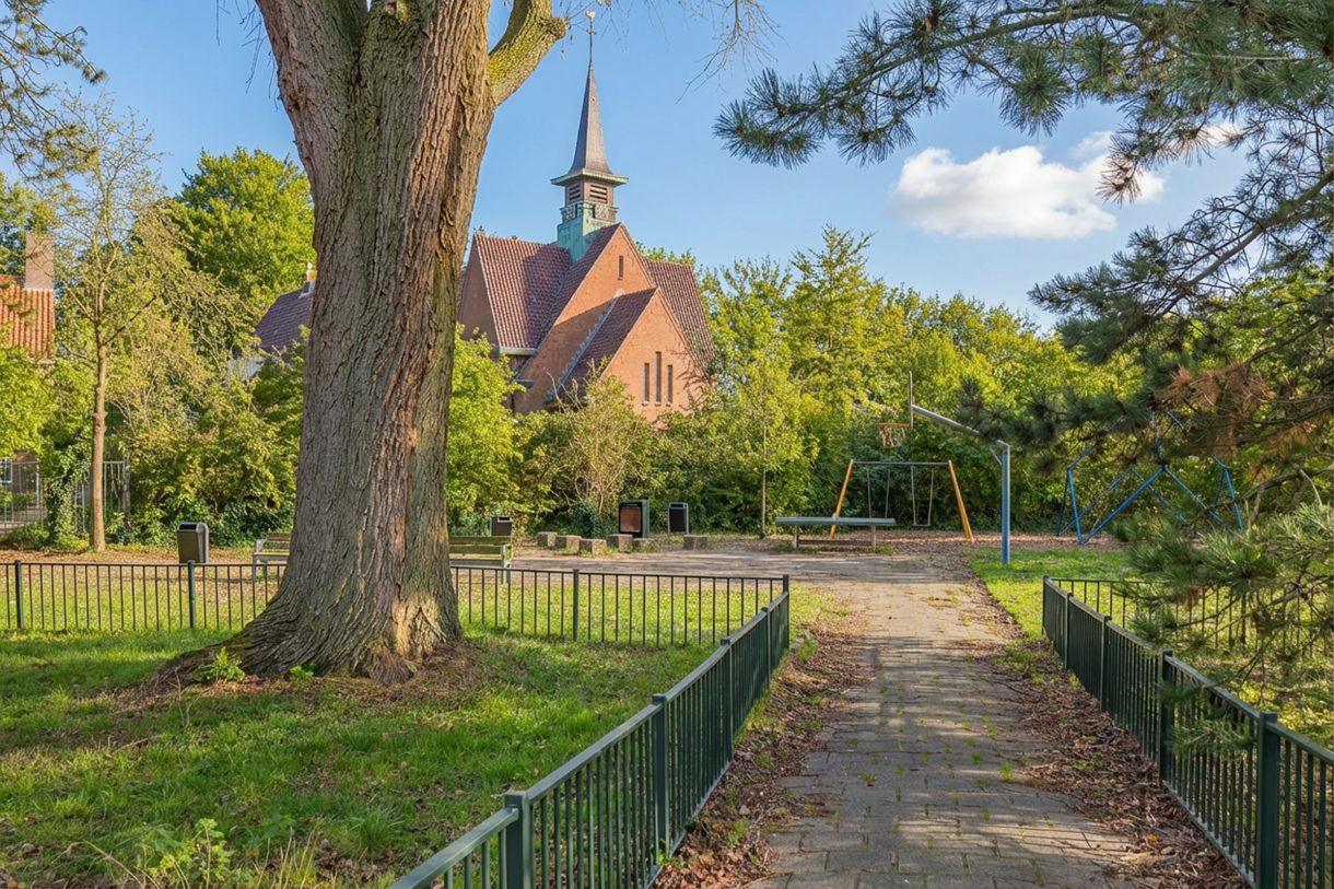Te koop: Foto Woonhuis aan de Leidsemeerstraat 25 in Buitenkaag