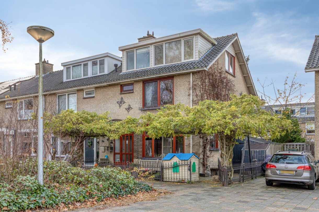 Te koop: Foto Woonhuis aan de Klaproosstraat 59 in Alphen aan den Rijn