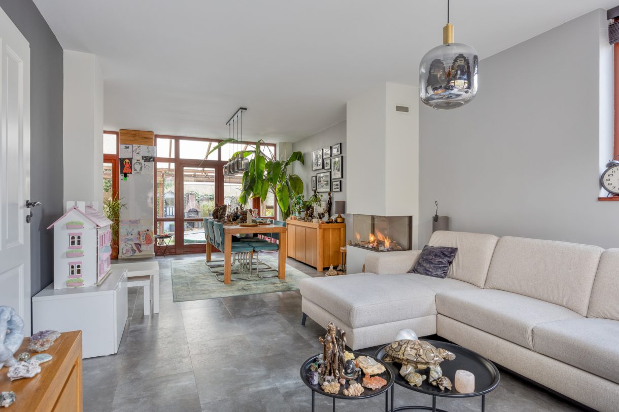 Te koop: Foto Woonhuis aan de Klaproosstraat 59 in Alphen aan den Rijn