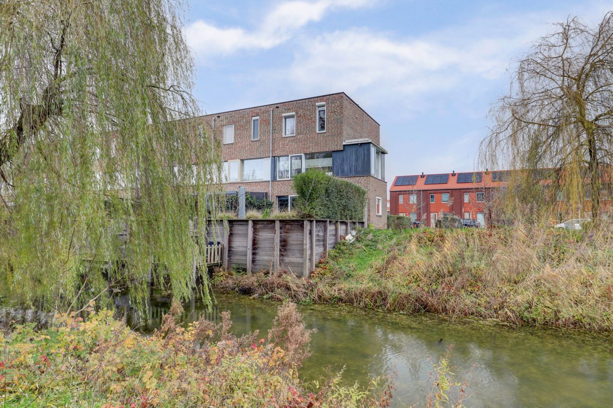Te koop: Foto Woonhuis aan de Waterlelielaan 93 in Arnhem