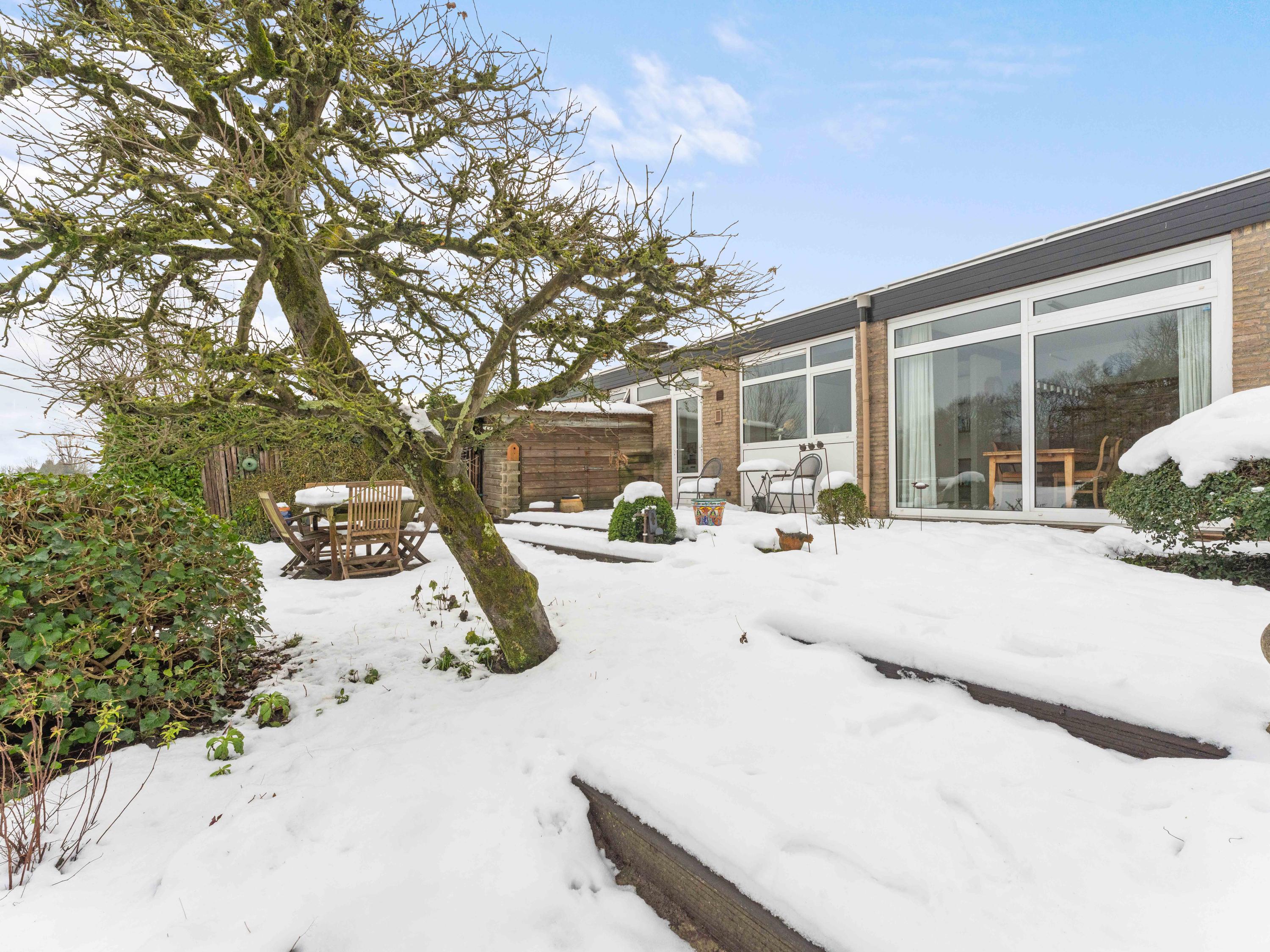 Te koop: Foto Woonhuis aan de Linnaeusdreef 42 in Breukelen