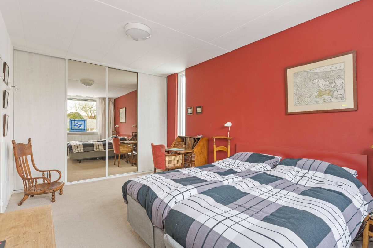 Te koop: Foto Woonhuis aan de Linnaeusdreef 42 in Breukelen