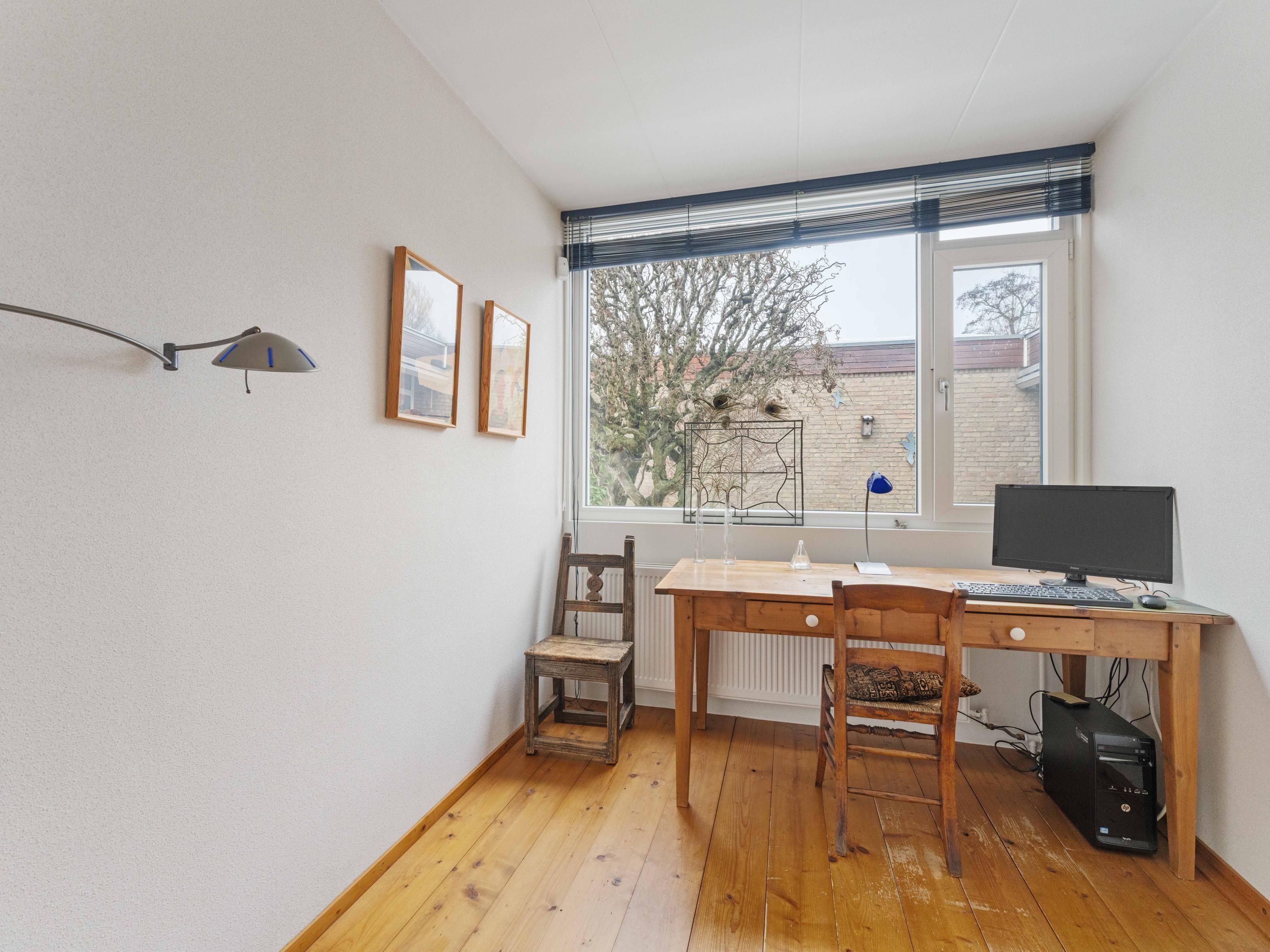 Te koop: Foto Woonhuis aan de Linnaeusdreef 42 in Breukelen