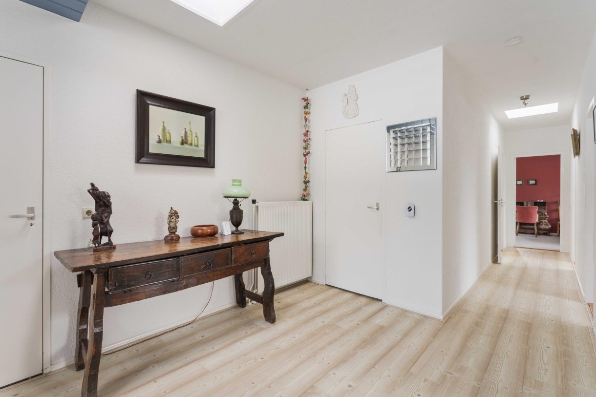 Te koop: Foto Woonhuis aan de Linnaeusdreef 42 in Breukelen