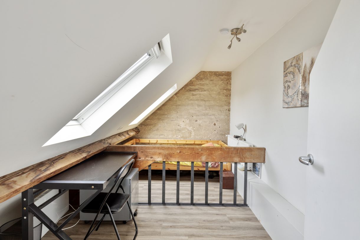 Te koop: Foto Woonhuis aan de D H Keuperweg 8 in De Heurne