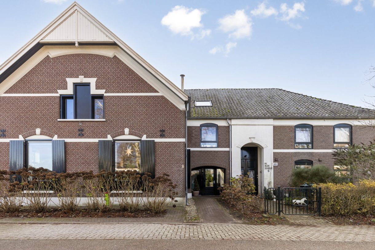 Te koop: Foto Woonhuis aan de D H Keuperweg 8 in De Heurne