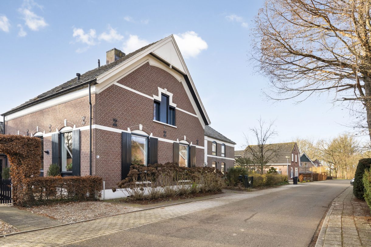 Te koop: Foto Woonhuis aan de D H Keuperweg 8 in De Heurne