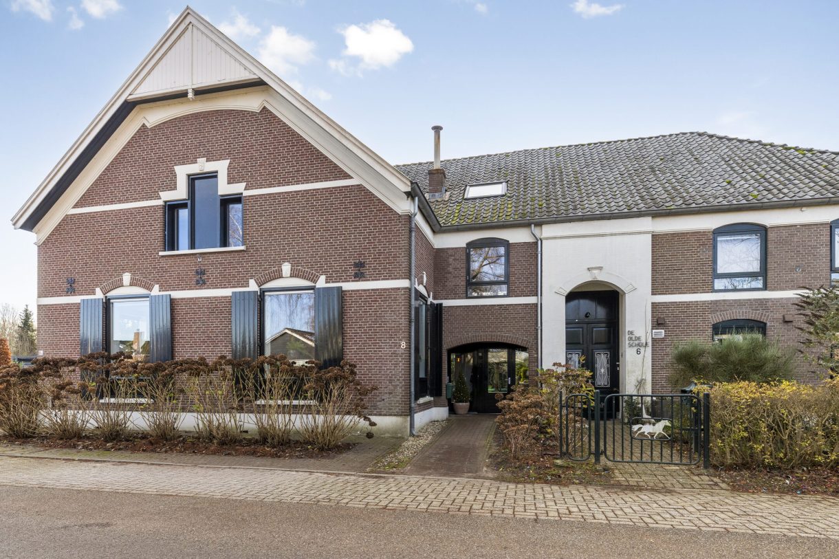 Te koop: Foto Woonhuis aan de D H Keuperweg 8 in De Heurne