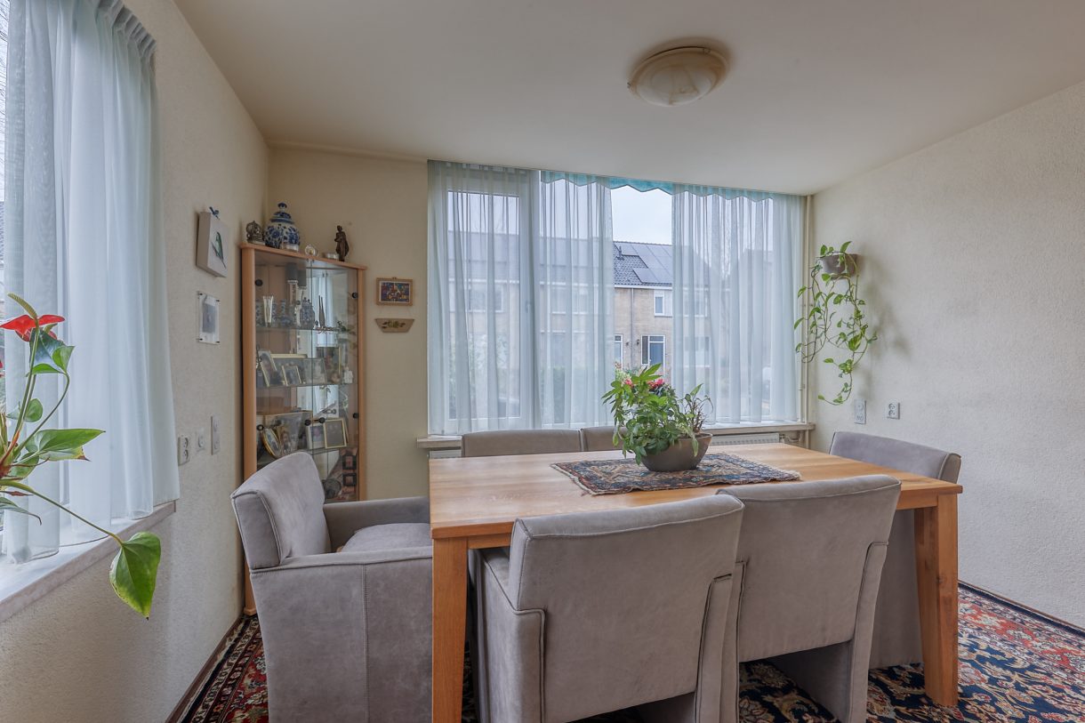 Te koop: Foto Woonhuis aan de Meeuwenlaan 2 in Leiderdorp